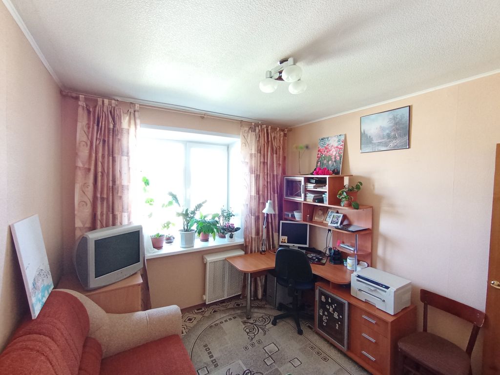 Продажа 3-комнатной квартиры, Казань, Привокзальная ул,  48