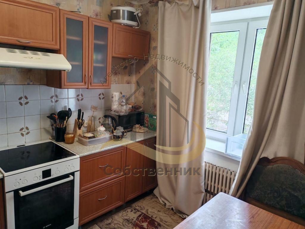 Аренда 3-комнатной квартиры, Старый Оскол, Космос мкр,  2А