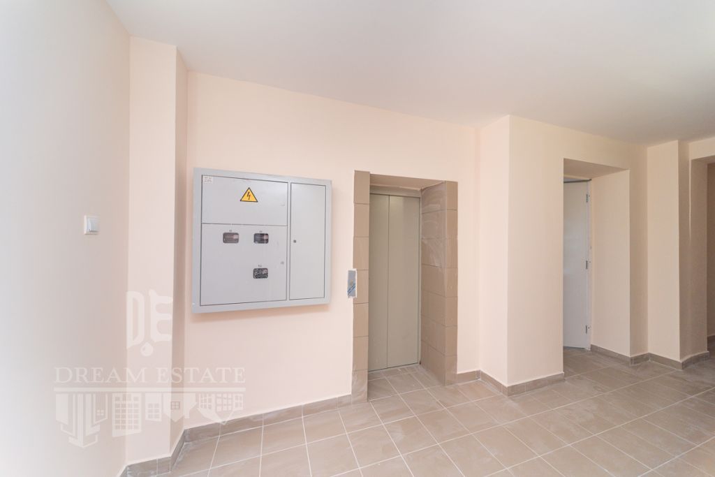 Продажа 3-комнатной квартиры, Ярославль, Приозерная ул,  5