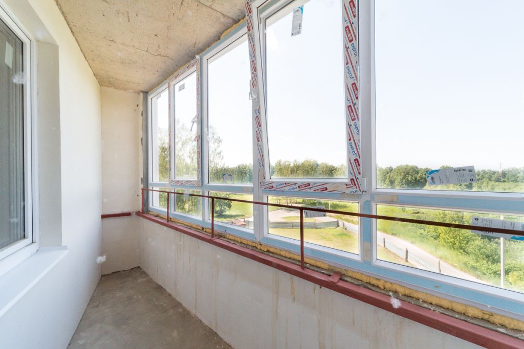 Продажа 3-комнатной квартиры, Ярославль, Приозерная ул,  5