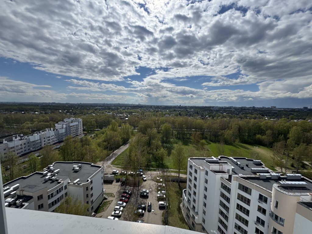 Продажа 3-комнатной квартиры, Ярославль, Приозерная ул,  5