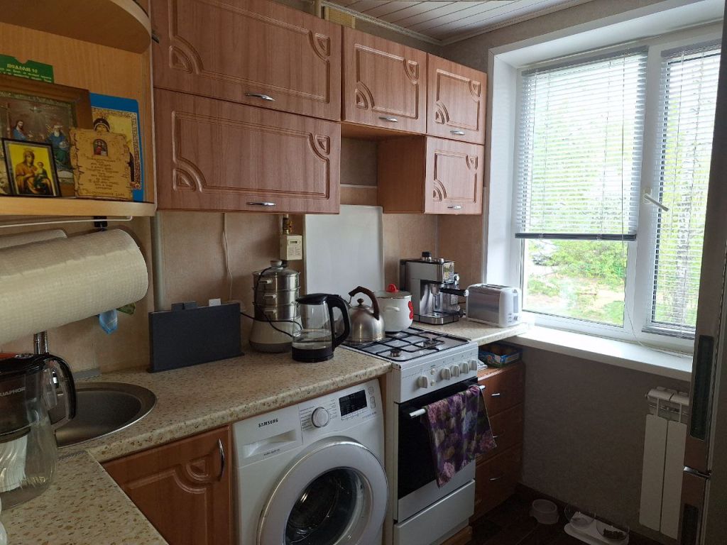 Продажа 2-комнатной квартиры, Дзержинск, Циолковского пр-кт,  50