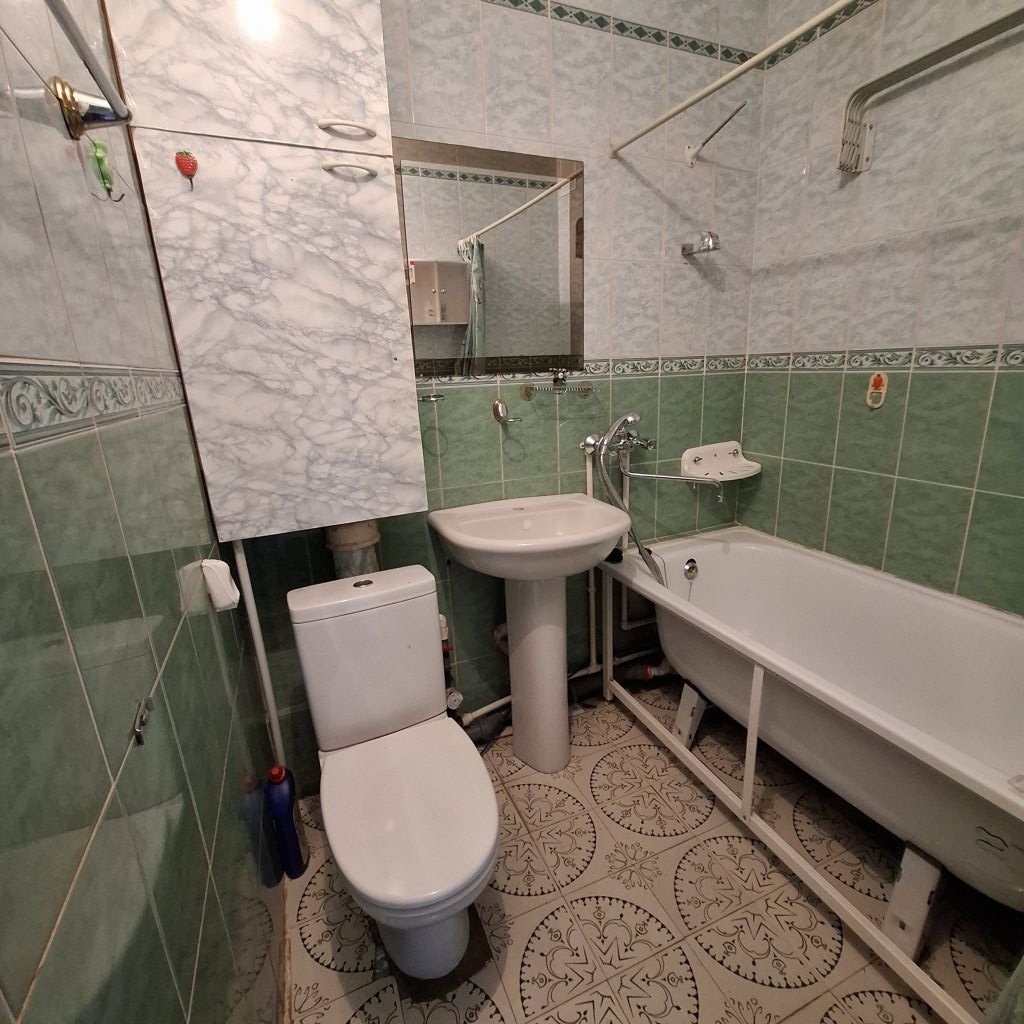 Продажа 3-комнатной квартиры, Иваново, Ефимовская 2-я ул,  10