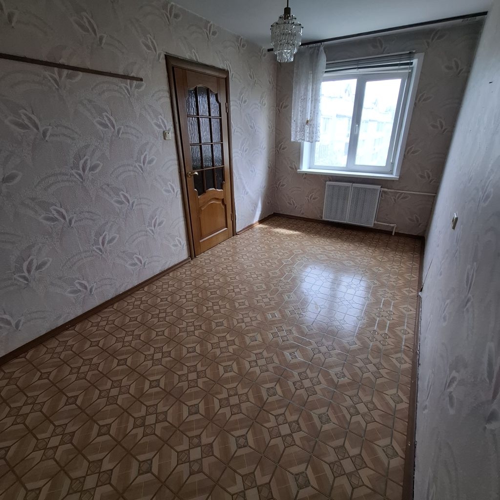 Продажа 3-комнатной квартиры, Иваново, Ефимовская 2-я ул,  10