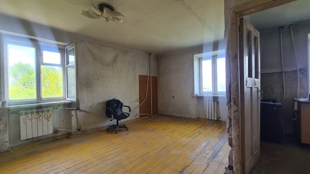 Продажа 2-комнатной квартиры, Находка, Школьная ул,  1