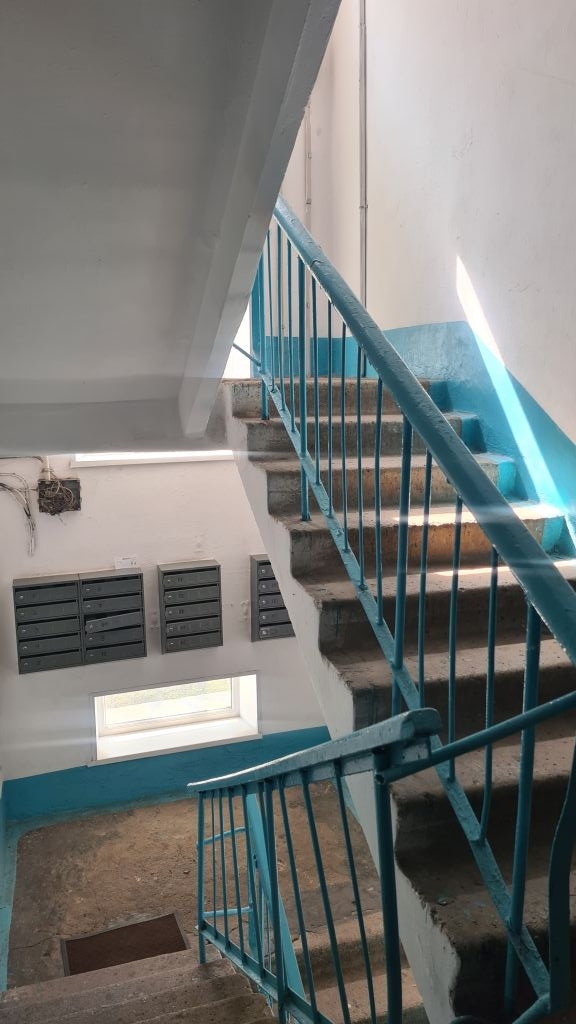 Продажа 2-комнатной квартиры, Находка, Школьная ул,  1