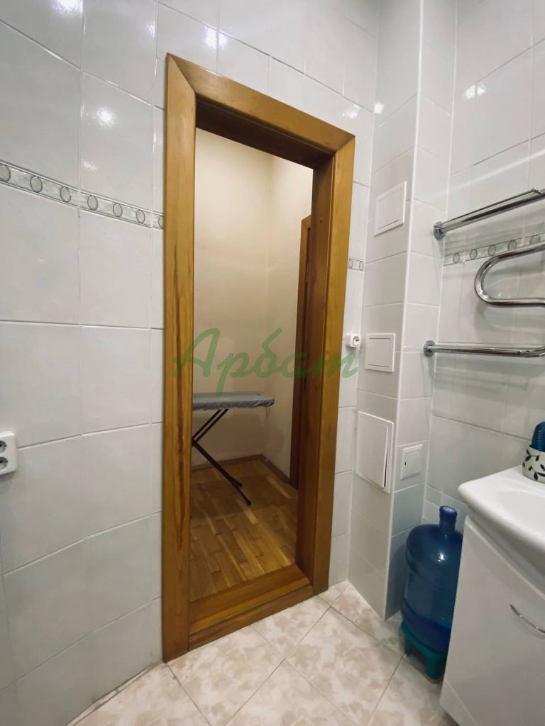 Продажа 4-комнатной квартиры, Тверь, Смоленский пер,  8