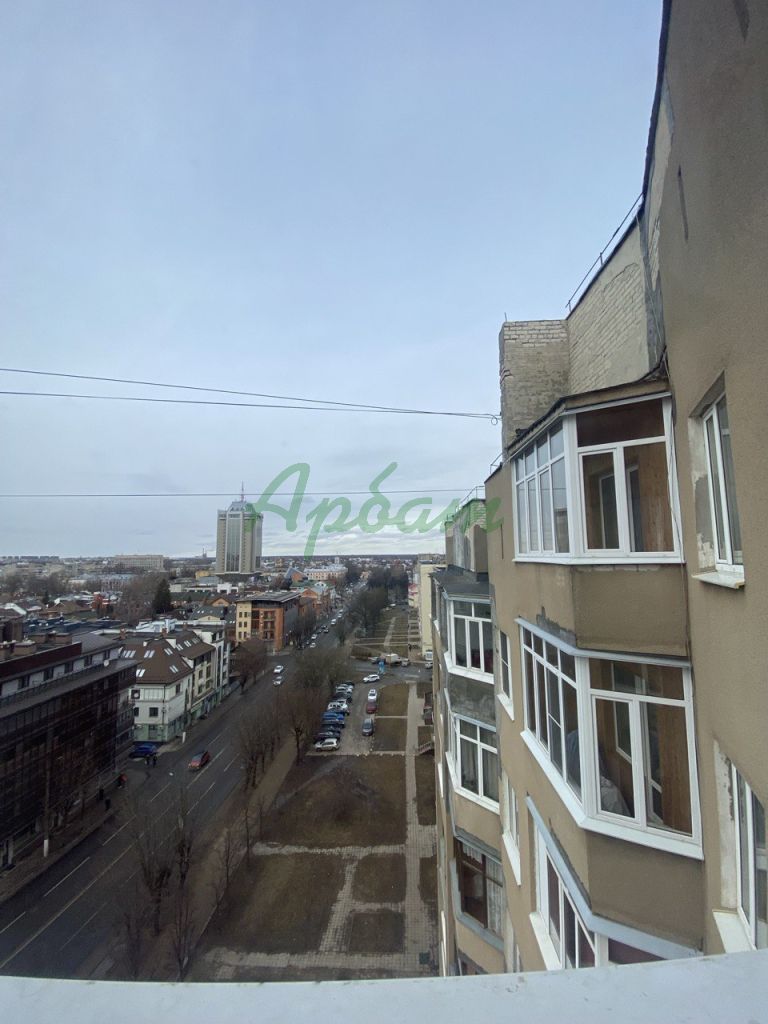 Продажа 4-комнатной квартиры, Тверь, Смоленский пер,  8