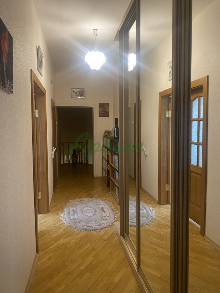 Продажа 4-комнатной квартиры, Тверь, Смоленский пер,  8