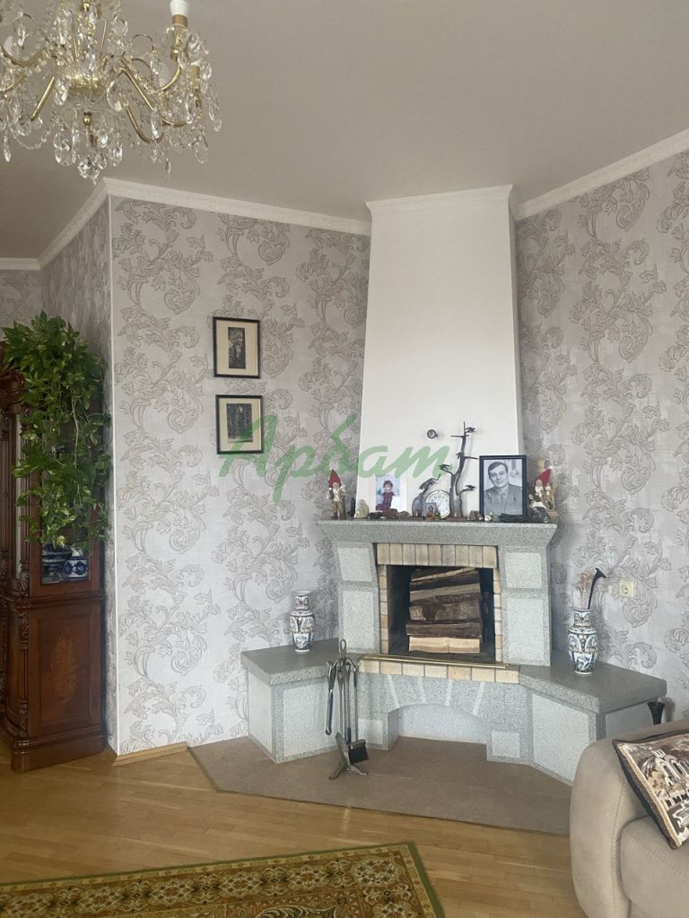 Продажа 4-комнатной квартиры, Тверь, Смоленский пер,  8