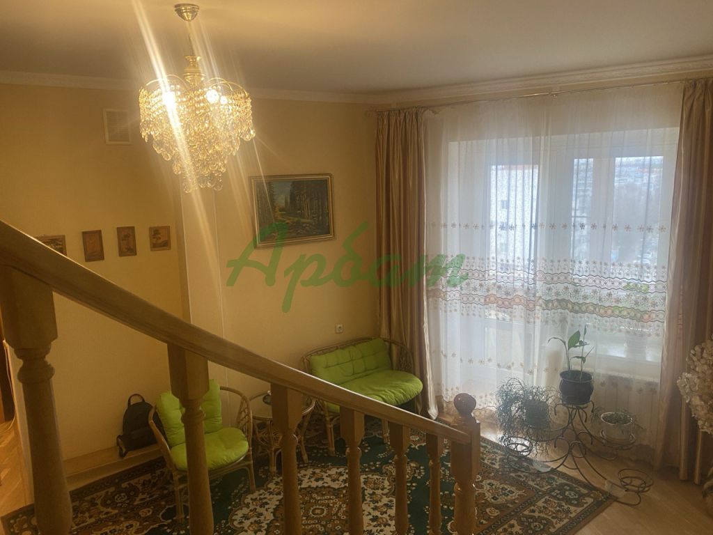 Продажа 4-комнатной квартиры, Тверь, Смоленский пер,  8