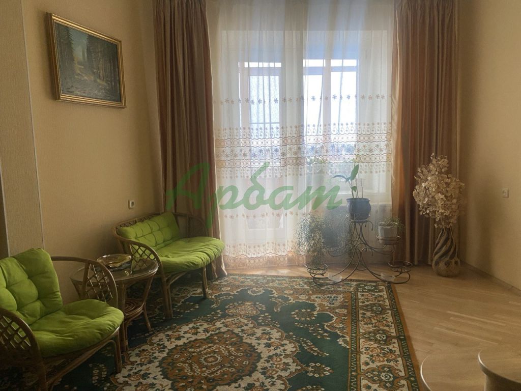 Продажа 4-комнатной квартиры, Тверь, Смоленский пер,  8