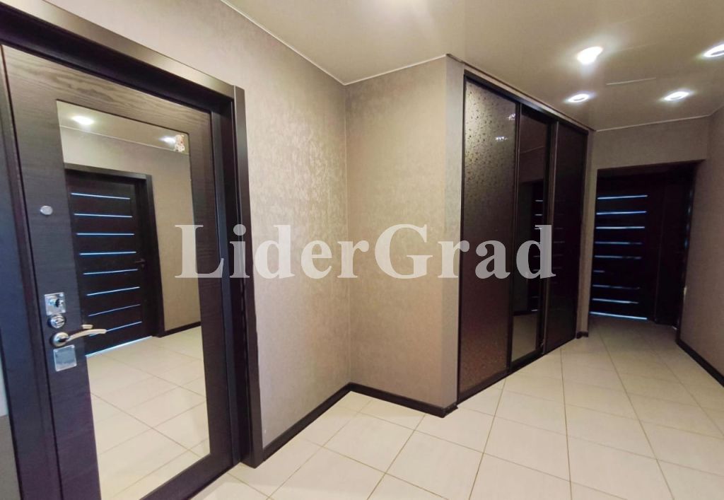 Продажа 3-комнатной квартиры, Ярославль, Ньютона ул,  31 к 2