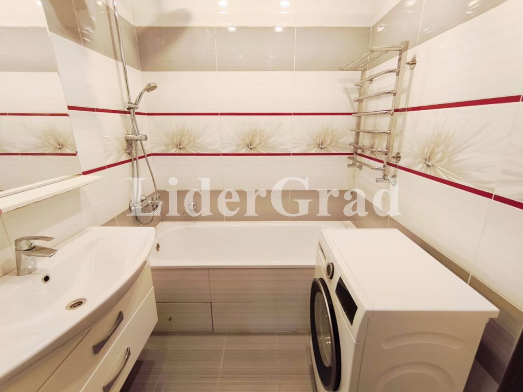 Продажа 3-комнатной квартиры, Ярославль, Ньютона ул,  31 к 2