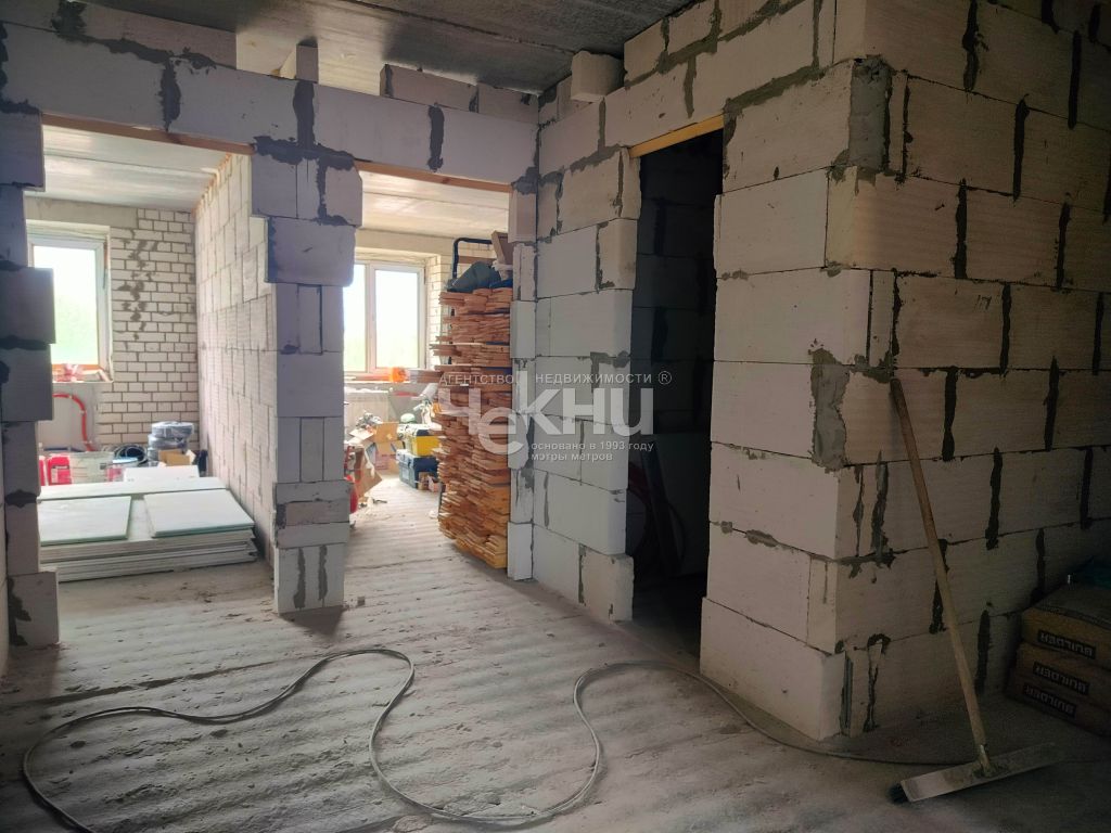 Продажа 3-комнатной квартиры, Бор, Луначарского ул,  214