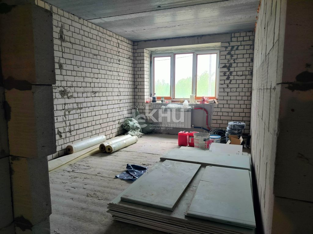 Продажа 3-комнатной квартиры, Бор, Луначарского ул,  214