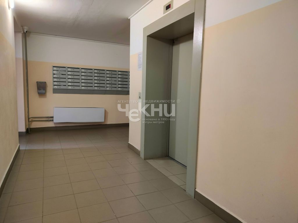 Продажа 3-комнатной квартиры, Бор, Луначарского ул,  214