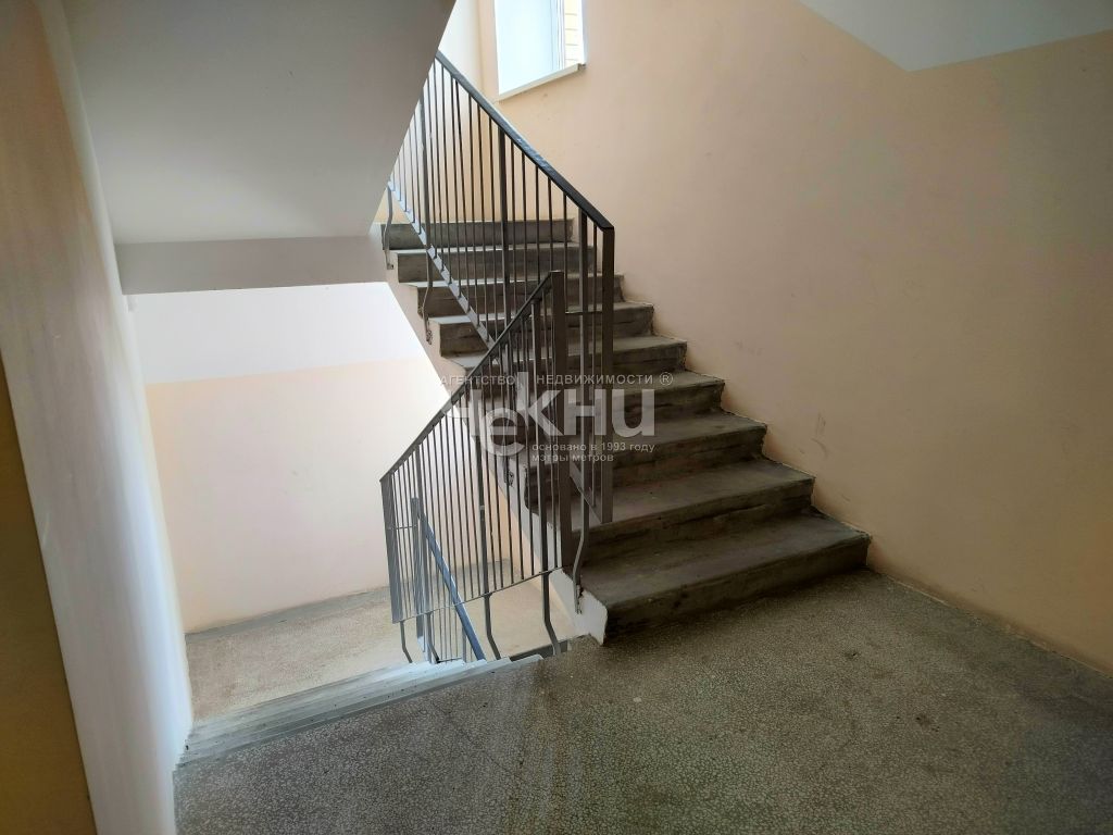 Продажа 3-комнатной квартиры, Бор, Луначарского ул,  214