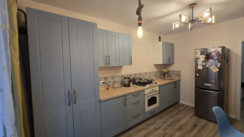 Продажа 2-комнатной квартиры, Кострома, Валентины Плетневой ул,  11