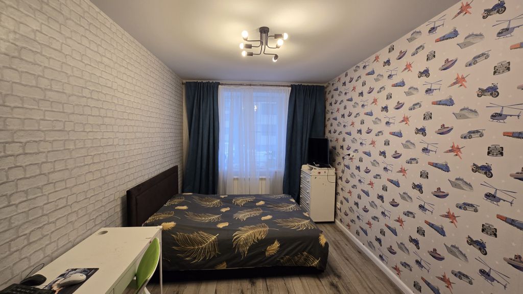 Продажа 2-комнатной квартиры, Кострома, Валентины Плетневой ул,  11