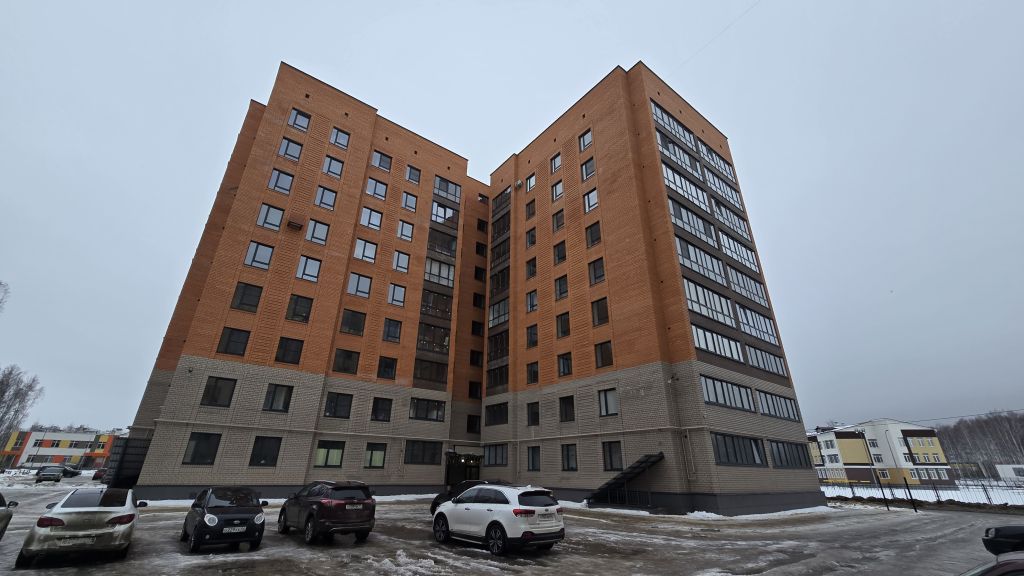 Продажа 2-комнатной квартиры, Кострома, Валентины Плетневой ул,  11