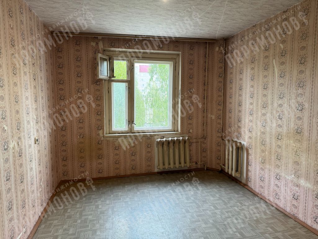 Продажа 4-комнатной квартиры, Тверь, Хромова ул,  21