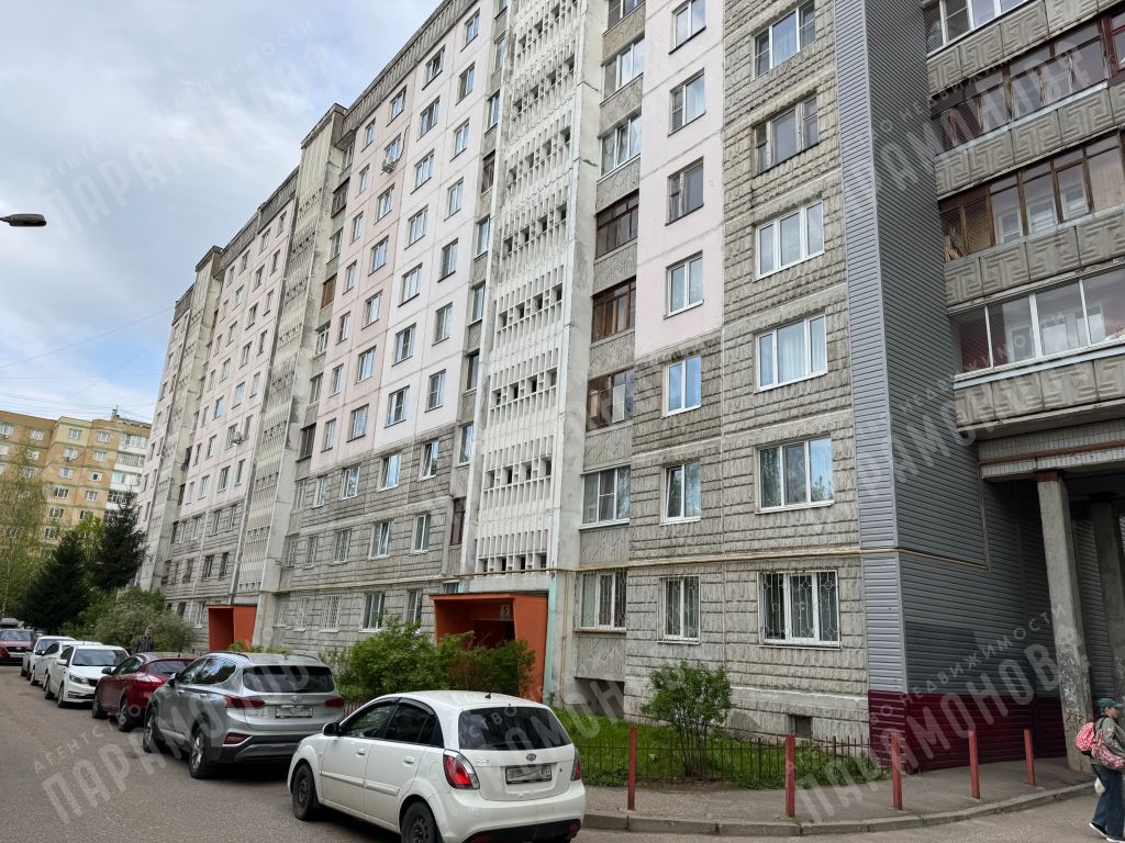 Продажа 4-комнатной квартиры, Тверь, Хромова ул,  21