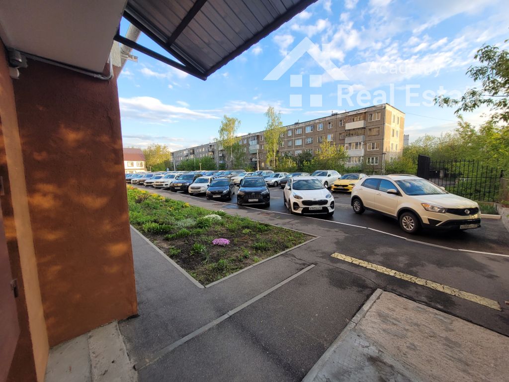 Продажа 1-комнатной квартиры, Иваново, Добролюбова ул,  10