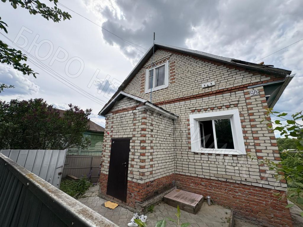 Продажа дома, 300м <sup>2</sup>, 6 сот., Балашов, Шатилова ул