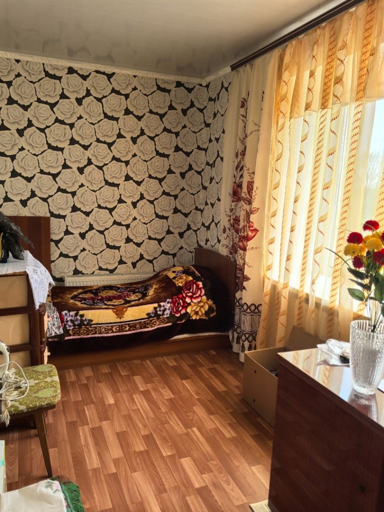 Продажа 3-комнатной квартиры, Бег, Октябрьская,  19