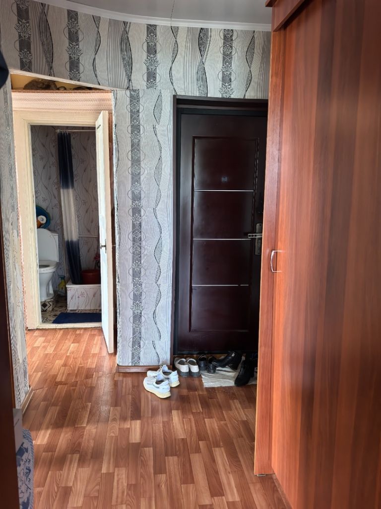 Продажа 3-комнатной квартиры, Бег, Октябрьская,  19