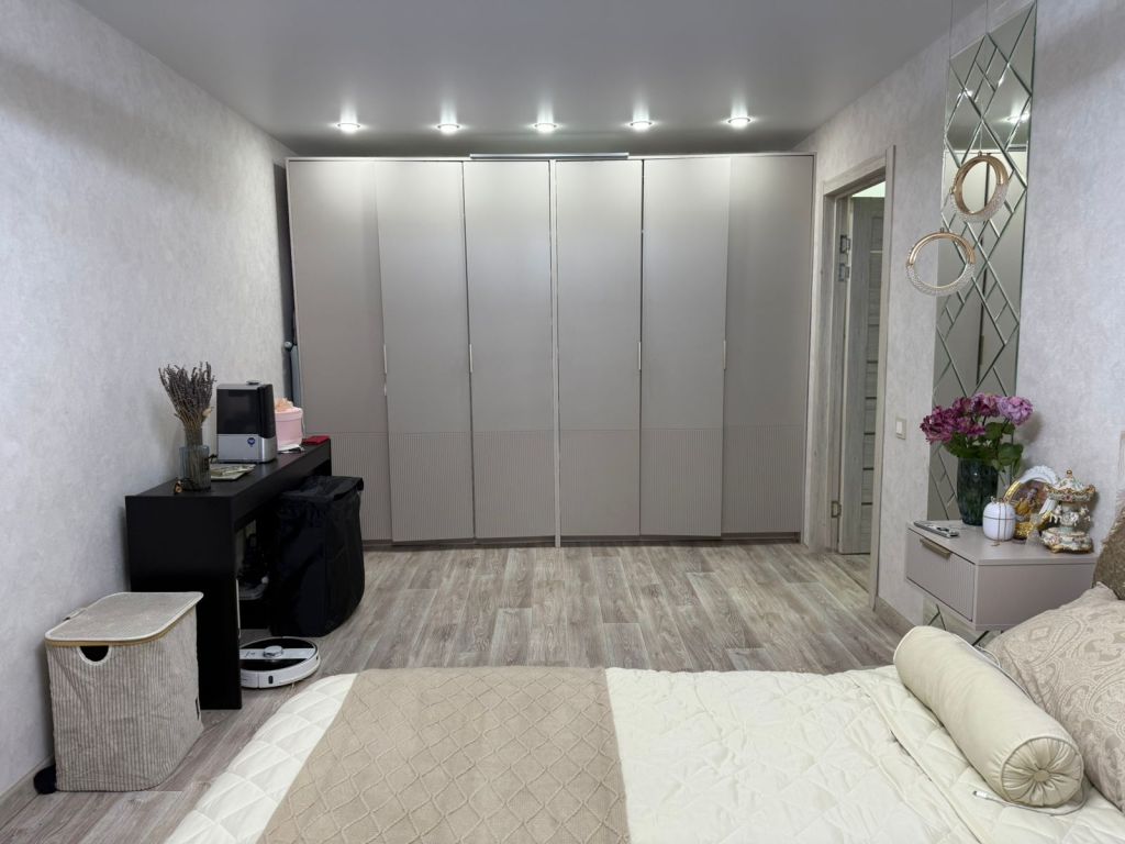 Продажа 3-комнатной квартиры, Нижний Новгород, Героя Чугунова ул,  13А