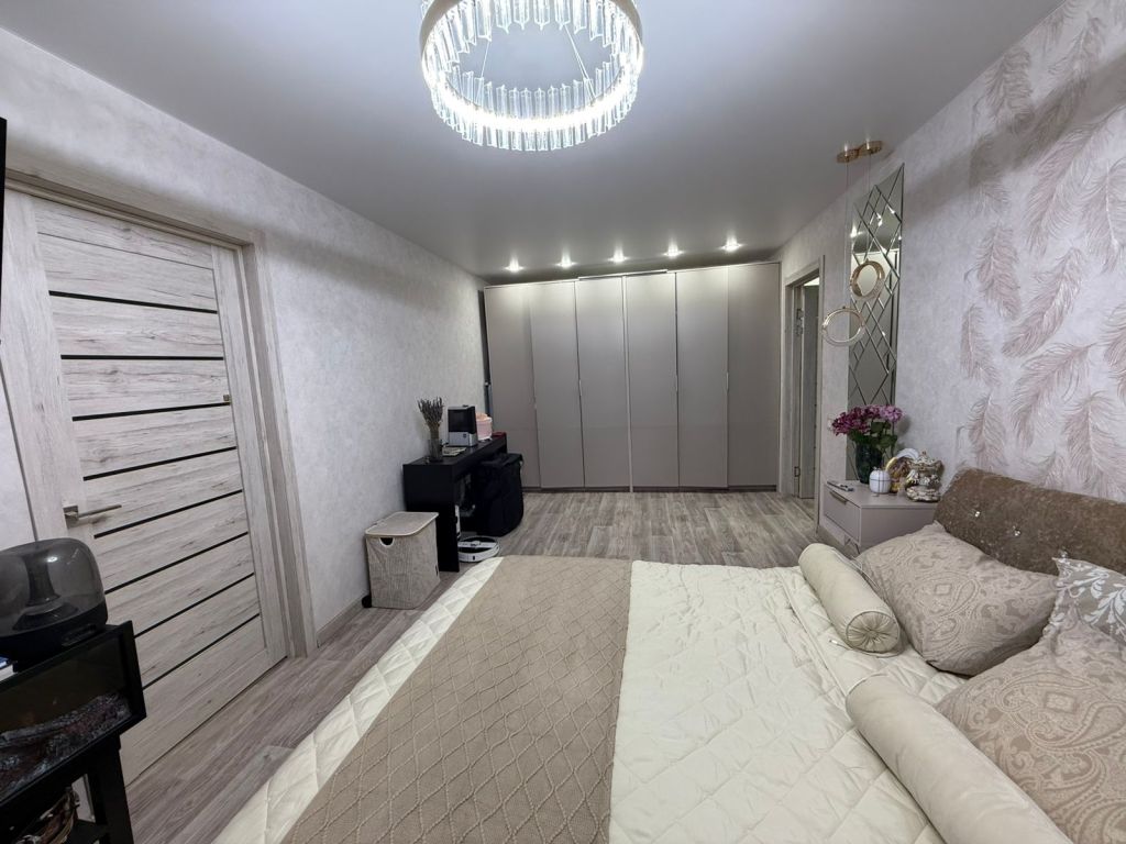 Продажа 3-комнатной квартиры, Нижний Новгород, Героя Чугунова ул,  13А