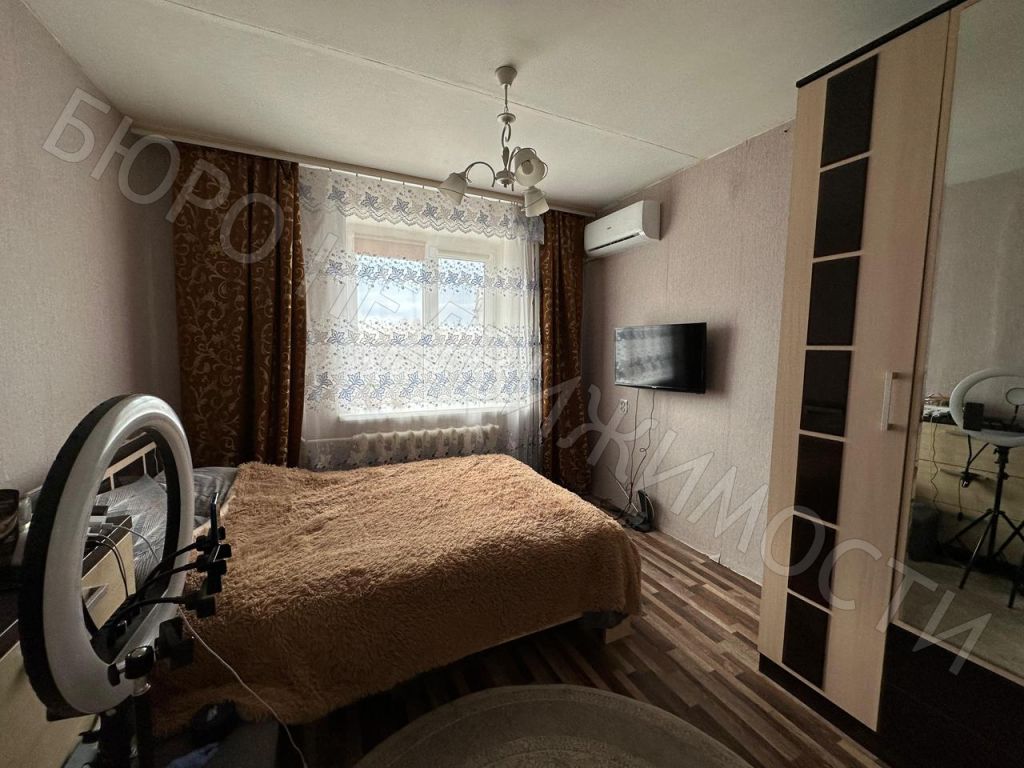 Продажа 3-комнатной квартиры, Балашов, Малый пер,  15