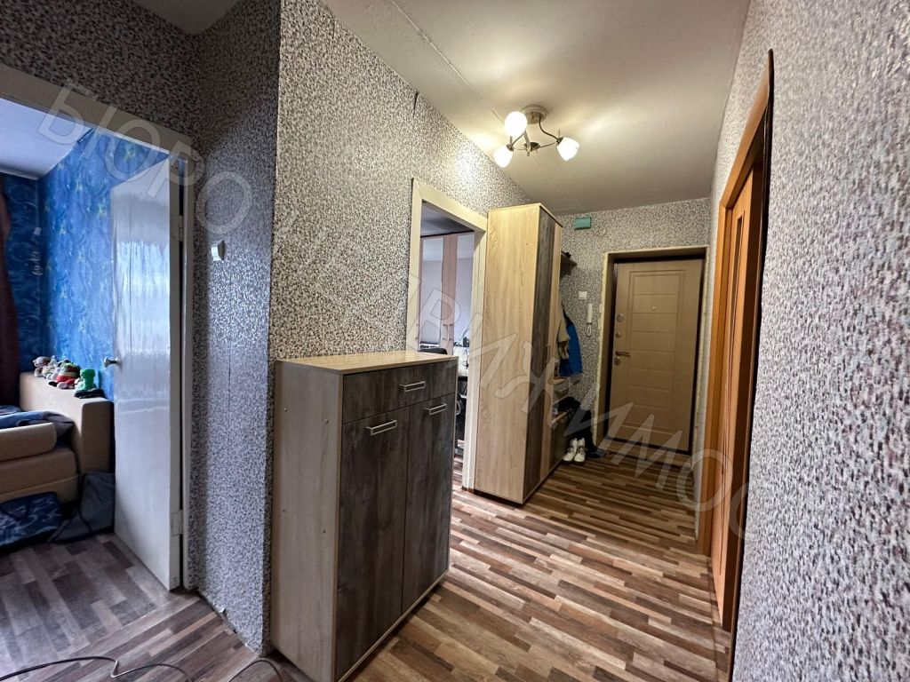 Продажа 3-комнатной квартиры, Балашов, Малый пер,  15