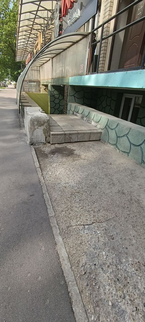 Продажа коммерческой недвижимости, 58м <sup>2</sup>, Смоленск, Черняховского ул,  13