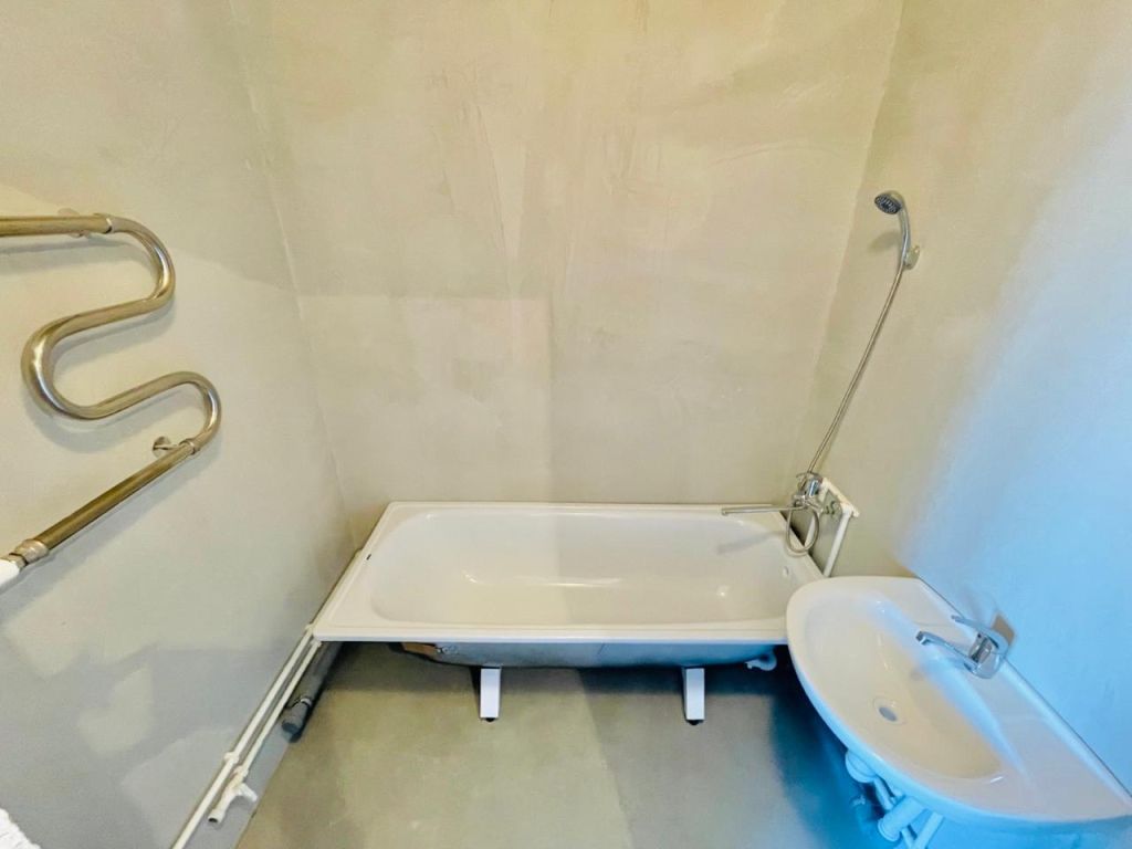 Продажа 2-комнатной квартиры, Ярославль, Шпальная ул,  64