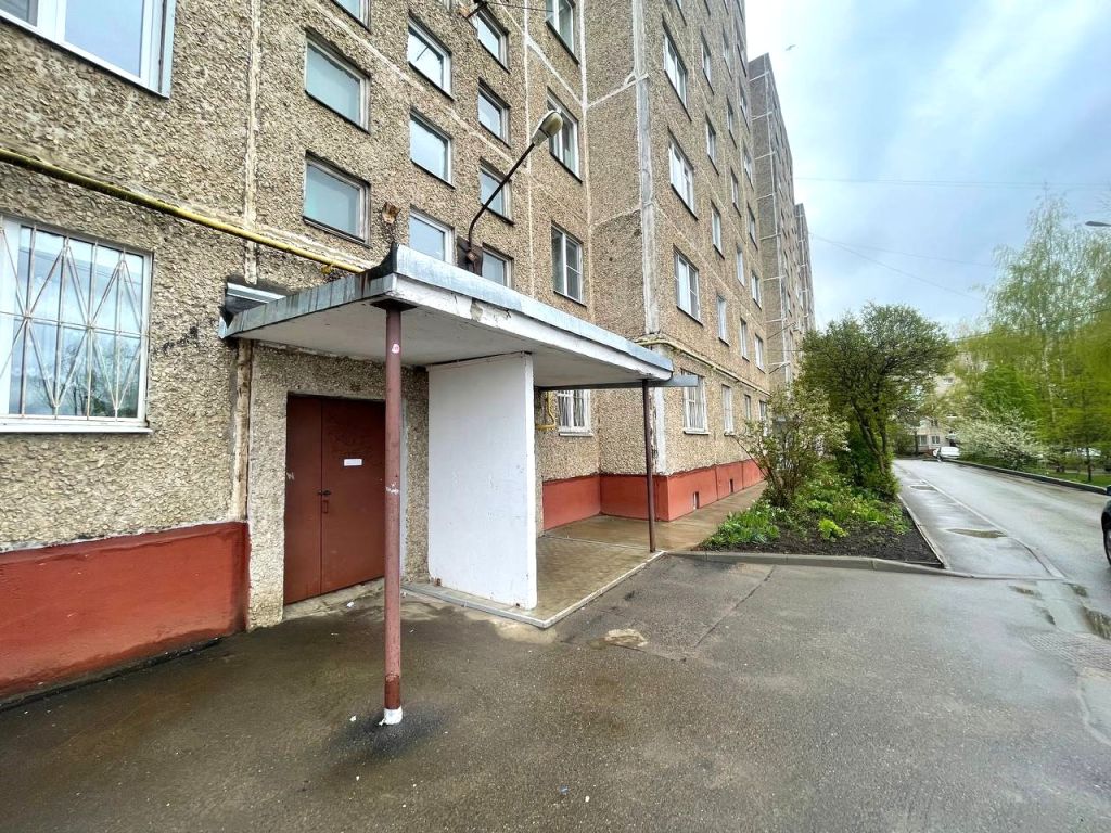 Продажа 2-комнатной квартиры, Кострома, Паново мкр,  14а