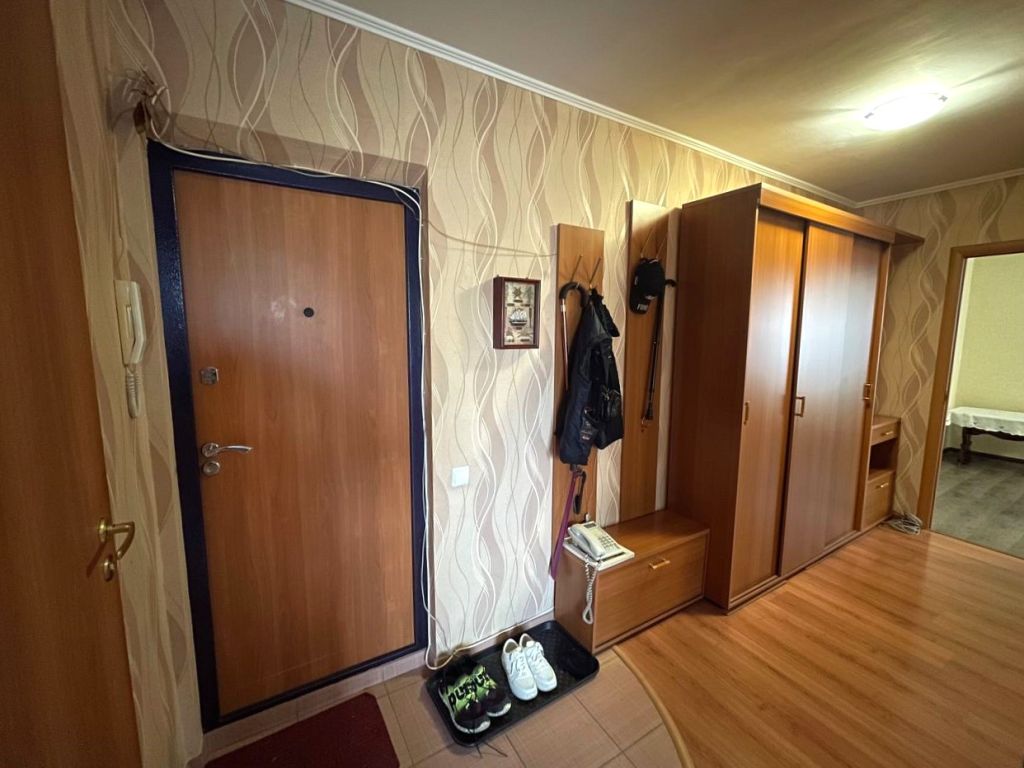 Продажа 2-комнатной квартиры, Кострома, Паново мкр,  14а