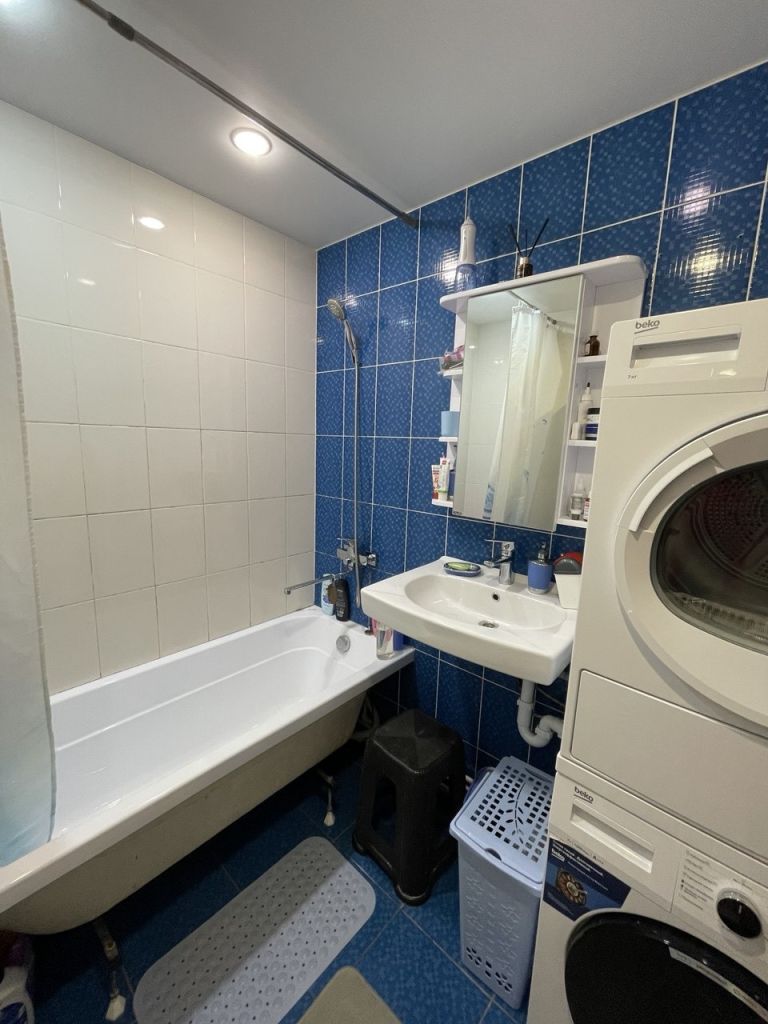 Продажа 2-комнатной квартиры, Кострома, Третий Квартал,  23