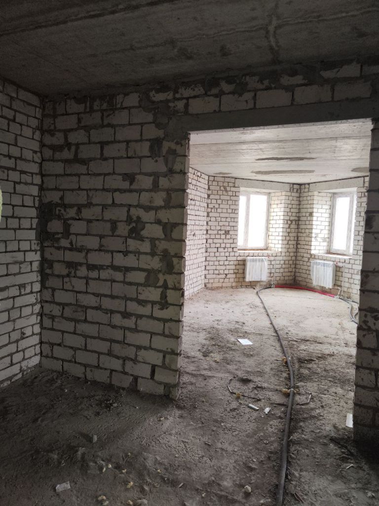 Продажа 3-комнатной квартиры, Энгельс, Краснознаменная ул,  48/1