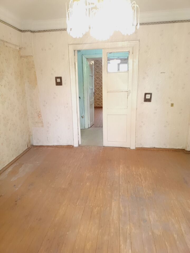 Продажа 4-комнатной квартиры, Новомосковск, Коммунистическая ул,  41