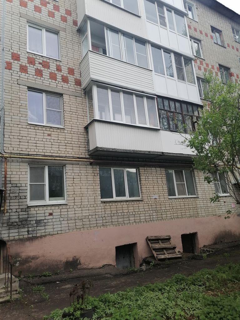 Продажа 3-комнатной квартиры, Павлово, Коммунистическая ул,  49
