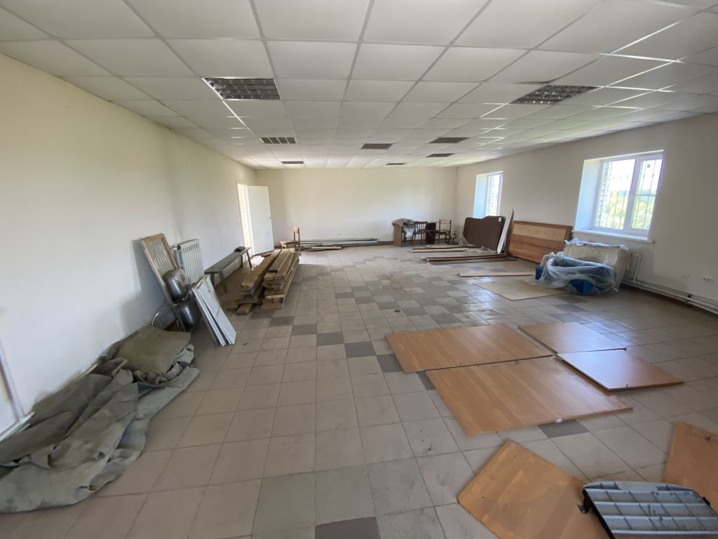 Продажа коммерческой недвижимости, 1640м <sup>2</sup>, Тверь, Михаила Агибалова ул,  7