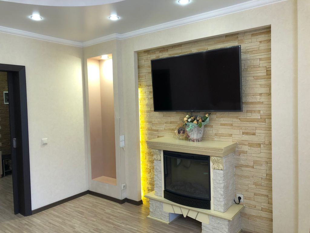 Продажа 3-комнатной квартиры, Саратов, Нагорный 5-й проезд,  28к5