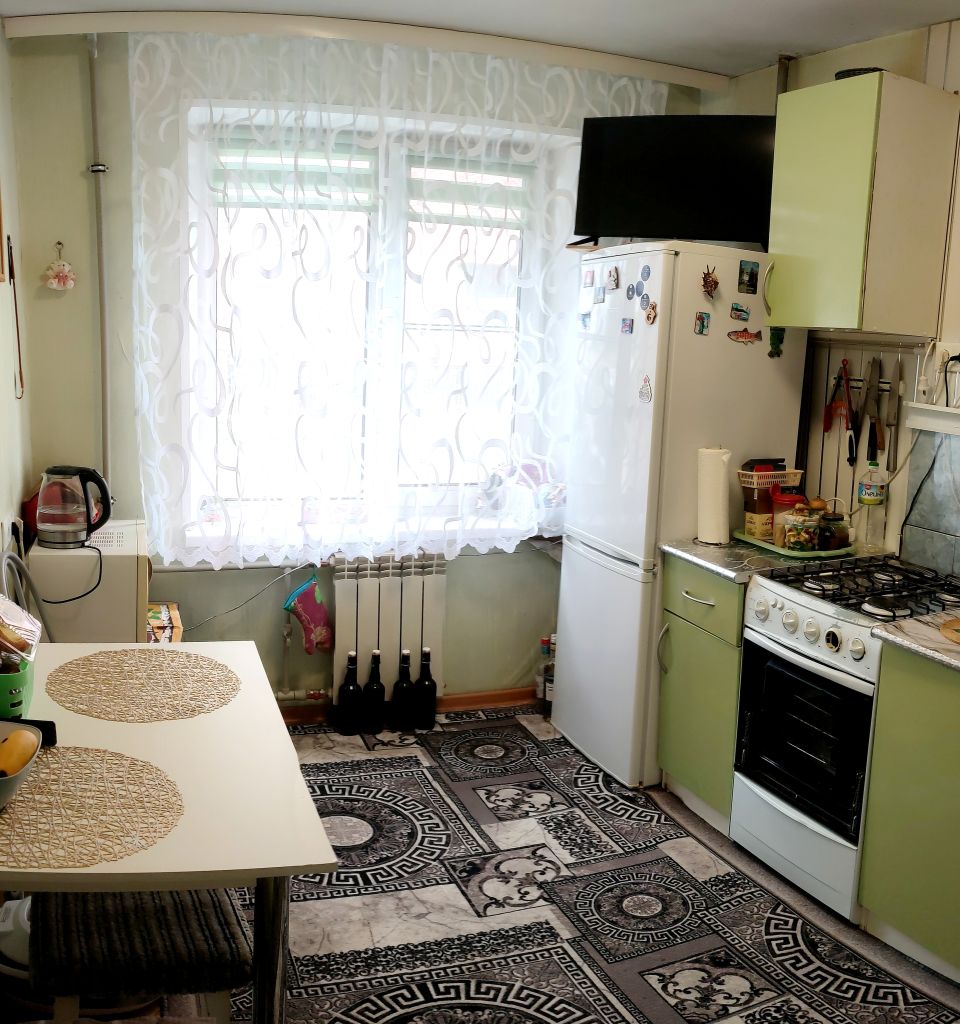 Продажа 3-комнатной квартиры, Дзержинск, Ленинского Комсомола пр-кт,  52