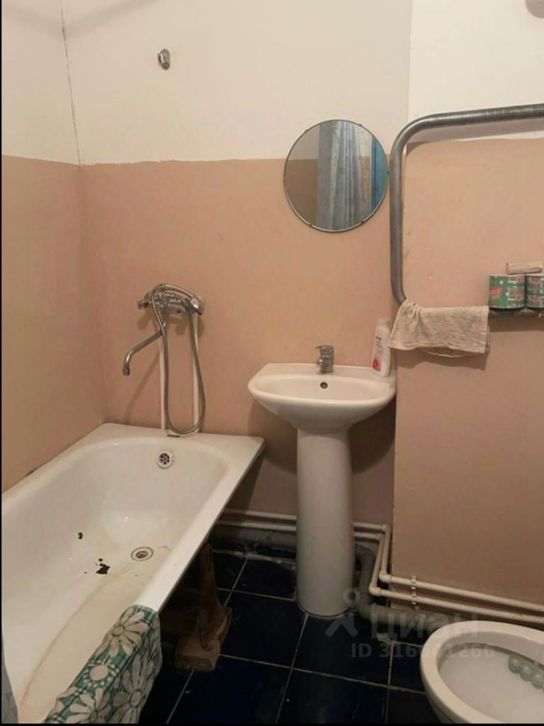 Продажа 1-комнатной квартиры, Энгельс, Химиков пр-кт,  3\16