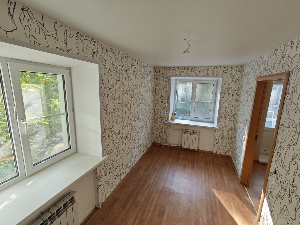 Продажа 2-комнатной квартиры, Иваново, Войкова ул,  20