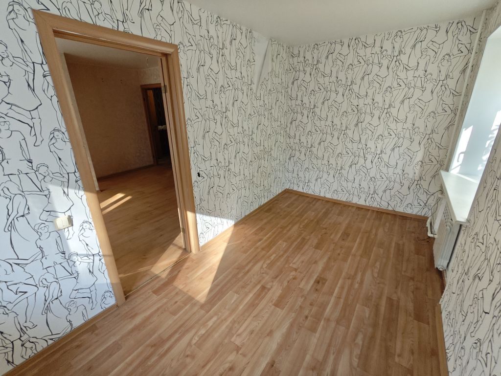 Продажа 2-комнатной квартиры, Иваново, Войкова ул,  20