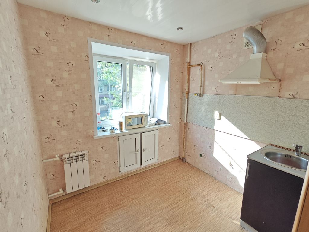 Продажа 2-комнатной квартиры, Иваново, Войкова ул,  20